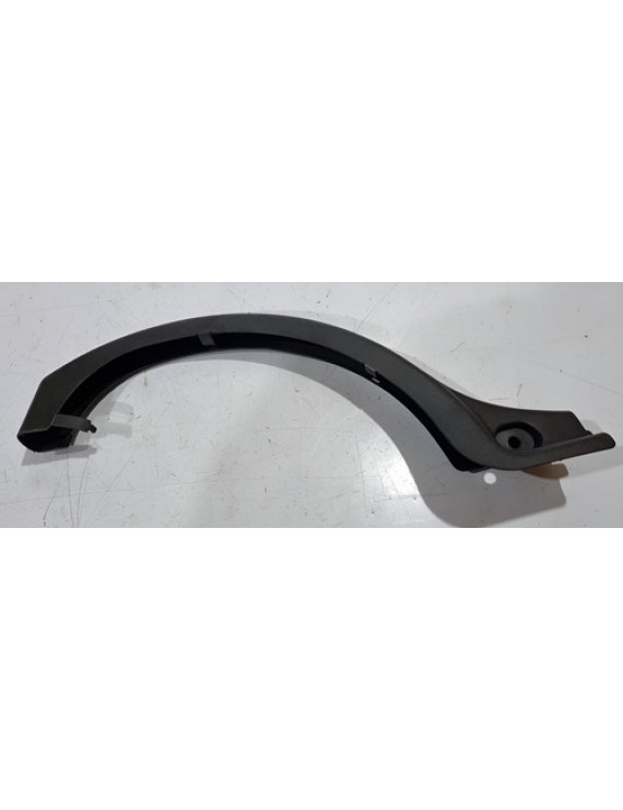 Acabamento Dobradiça Porta Malas Direito Mercedes C180 2004