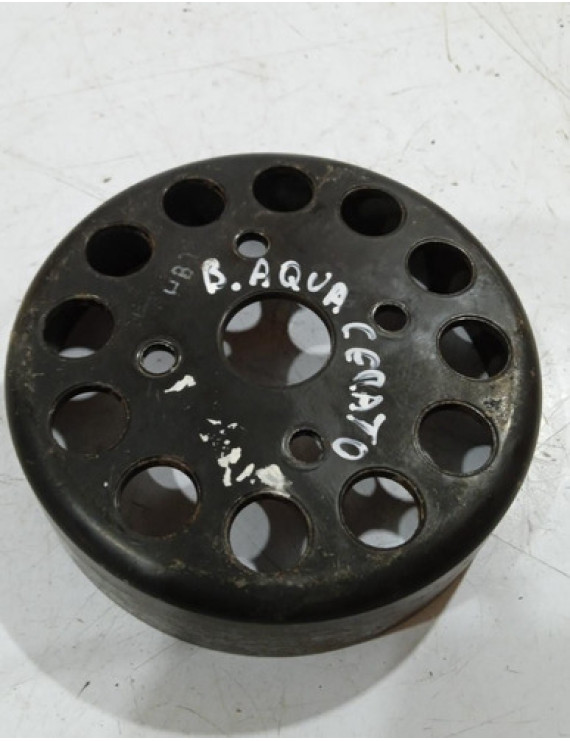 Polia Bomba De Água Kia Cerato 1.6 2010