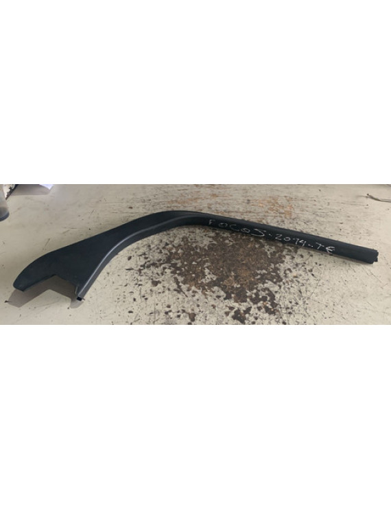 Acabamento Porta Traseira Esquerda Focus Hatch 2014