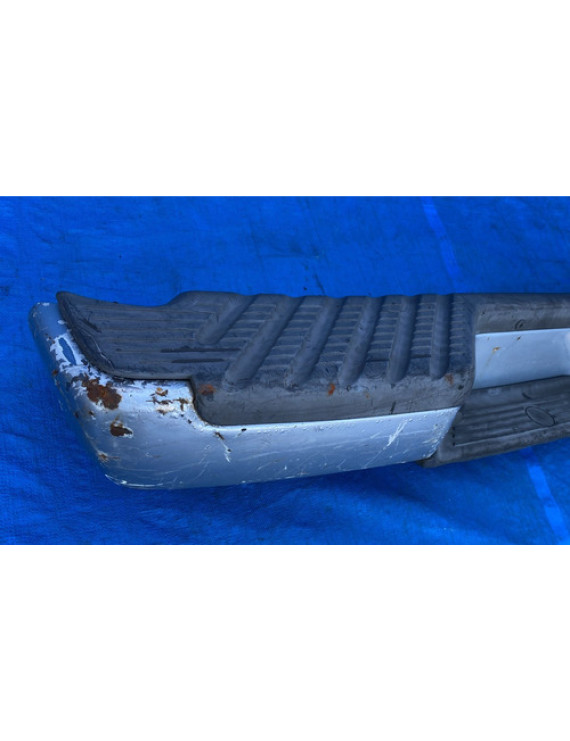 Parachoque Traseiro Nissan Frontier 2002 A 2007 Detalhes
