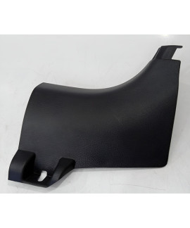 Acabamento Soleira Dianteira Direita Toyota Yaris 2019-2023 Preto