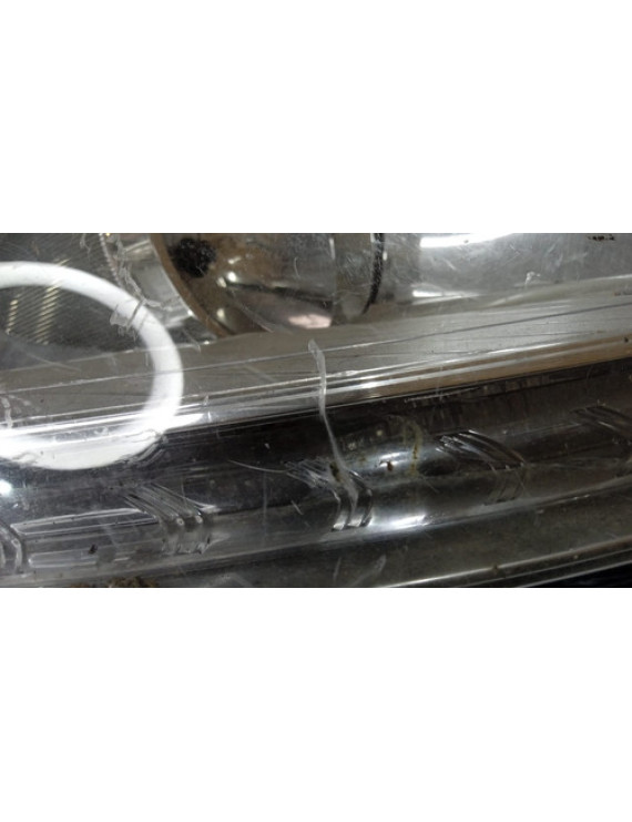 Farol Direito C4 Picasso Grand Picasso 2008 - 2011 Avaria