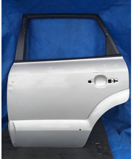 Porta Traseira Esquerda Tucson 2006 - 2016 / Avaria Prateado