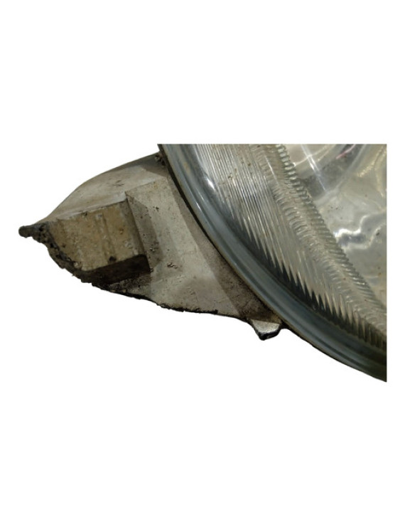 Farol De Milha Esquerdo Peugeot 206 1999 -2003 