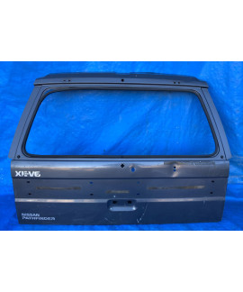 Tampa Traseira Nissan Pathfinder 1992 A 1995 / Detalhe Preto