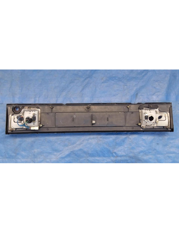 Aplique Lanterna Tampa Traseira Toyota Camry 1994