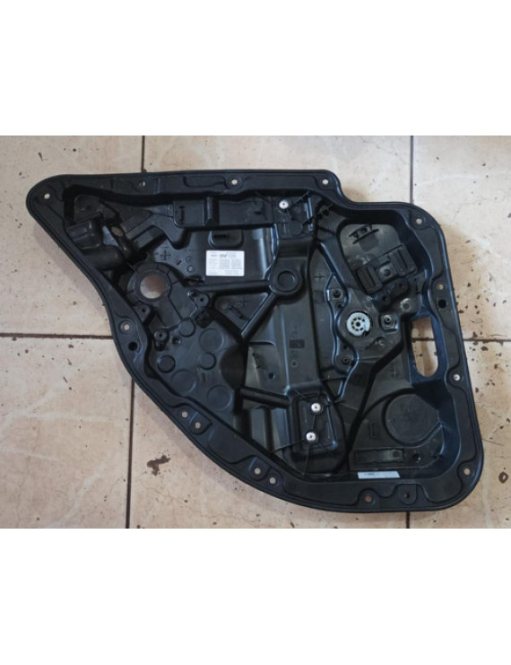 Máquina Vidro Traseiro Esquerdo Mercedes C300 2018