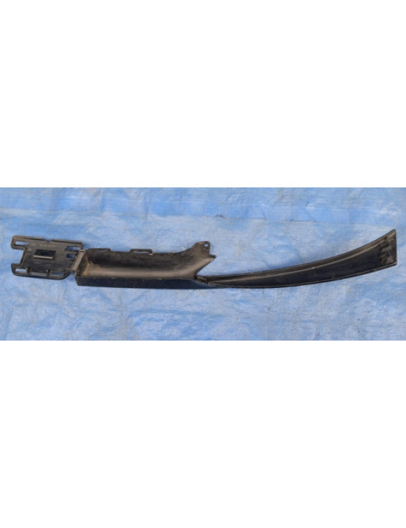 Moldura Grade Radiador Lado Direito Peugeot 206 1999 - 2011