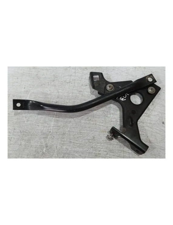 Suporte Reforço Do Paralama Direito Bmw 135i 2015