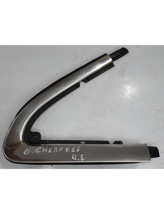 Moldura Externa Retrovisor Esquerdo Grand Cherokee 2014 2015 Prateado