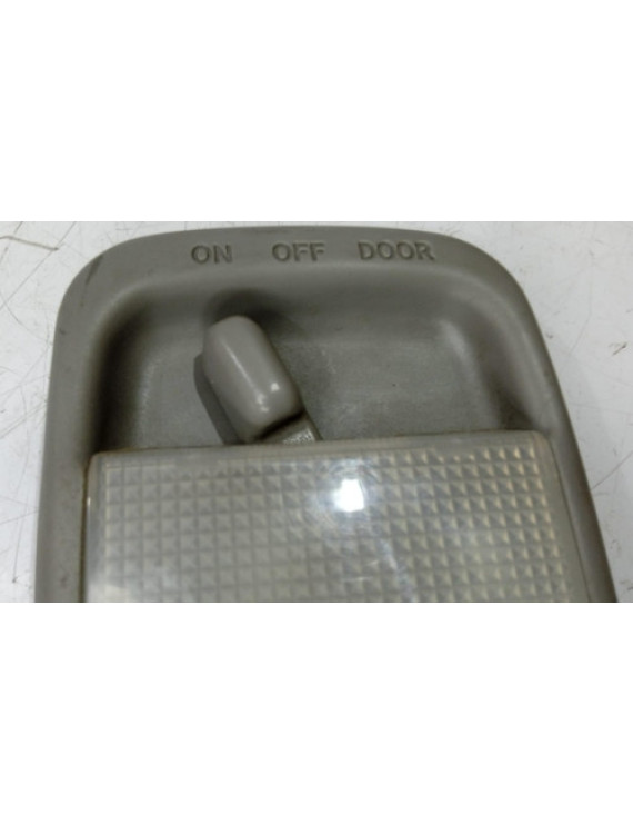 Luz De Teto Traseira Toyota Rav4 2001 2002 2003 2004 2005
