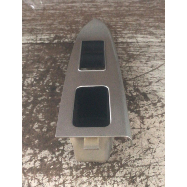 Moldura Botão Vidro Dianteiro Esquerdo Lifan X60 2011 - 2014