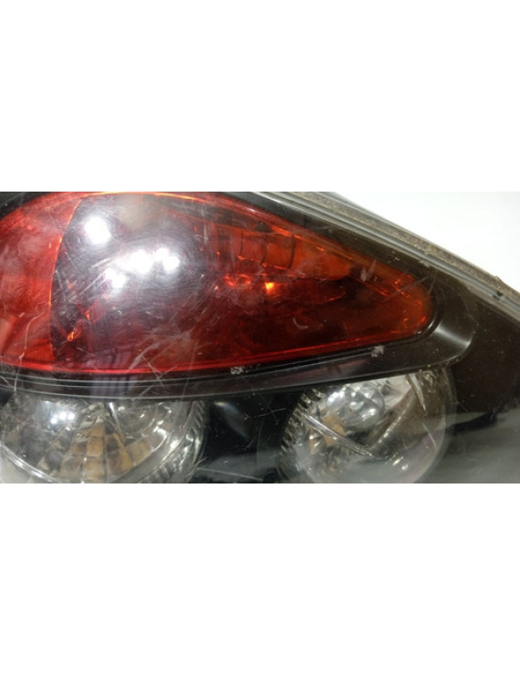 Lanterna Esquerda Fumê Audi A3 S3 2002 Esquerdo/motorista Vermelho