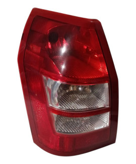 Lanterna Esquerda Chrysler 300c 2005 2006 2007 2008 Esquerdo/motorista Vermelho