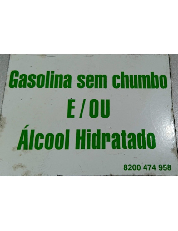 Portinhola Tanque Combustível Sandero 2009 - 2014 2009 Prateado