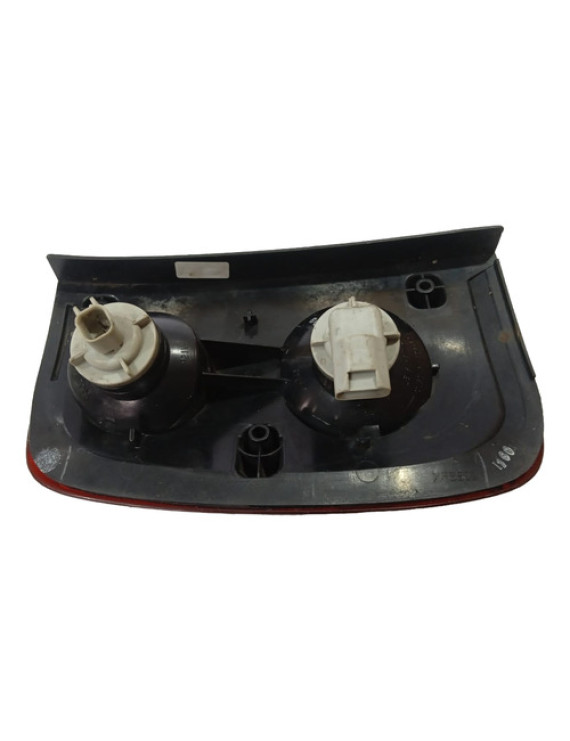 Lanterna Direita Freelander 1 2001 2002 2003 2004 2005 Direito Vermelho