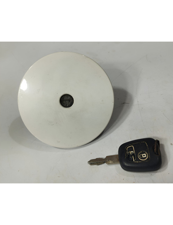 Tampa Com Chave Do Tanque Peugeot 206 2006 