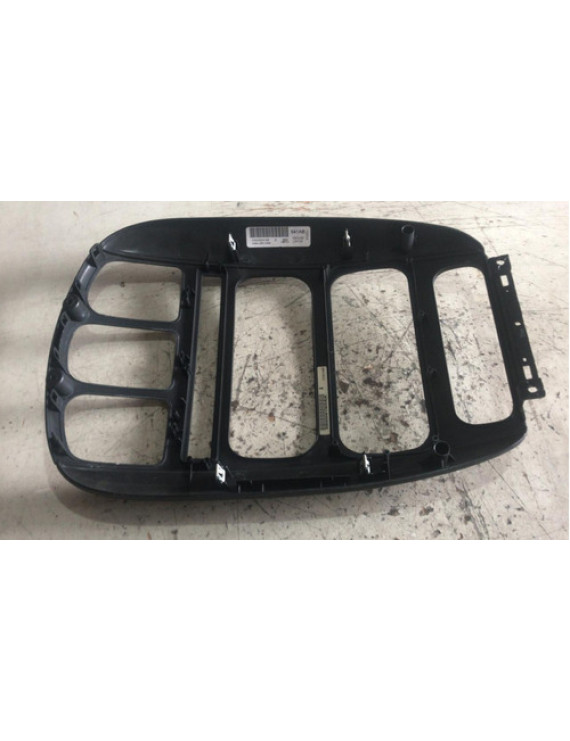 Moldura Do Painel Central Chrysler Voyager 2005