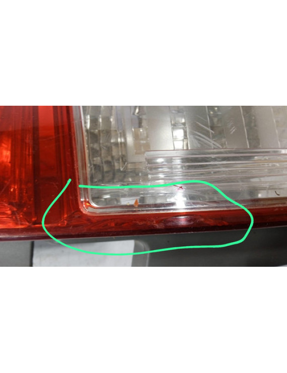 Lanterna Direita Honda Crv 2007 - 2011 Trincada
