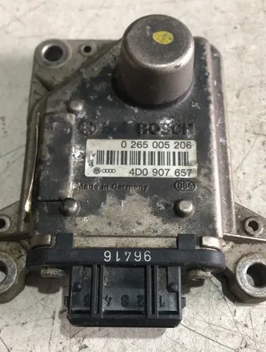 Módulo De Estabilidade Esp Audi A8 1994 - 2005 / 4d0907657