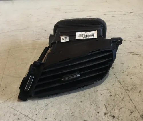 Difusor Ar Condicionado Central Esquerdo Veloster 2012 - 16