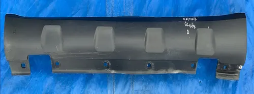 Spoiler Lateral Esquerdo Mercedes Gla200 2013 - 2018  Preto