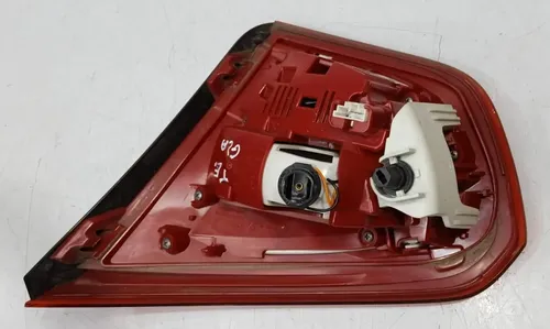 Lanterna Esquerda Da Tampa Mercedes Gla200 2014 - 2018 Esquerdo Vermelho