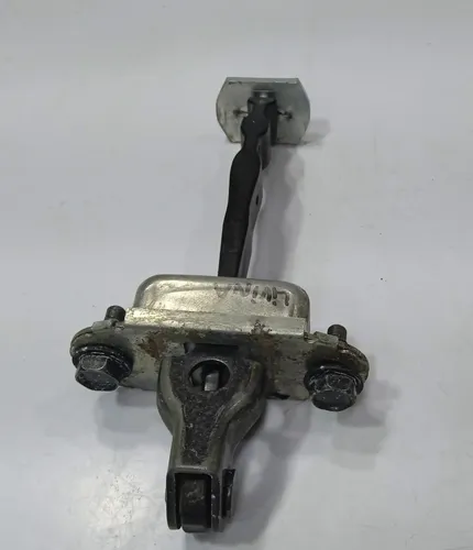 Limitador Porta Dianteira Direita Livina 2012