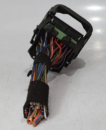 Plug Conector Chicote Cruze 1.4 2014 / 6211b18