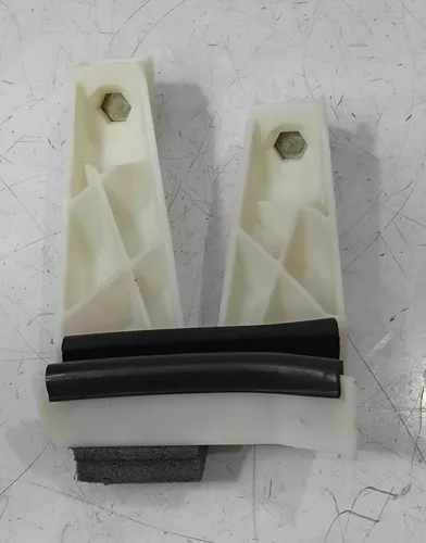 Guia Do Vidro Traseiro Esquerdo Peugeot 307 2005 - 2012 Branco