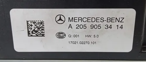 Bateria Auxiliar Mercedes C180 C250 C300 2015 - 2018 Direito