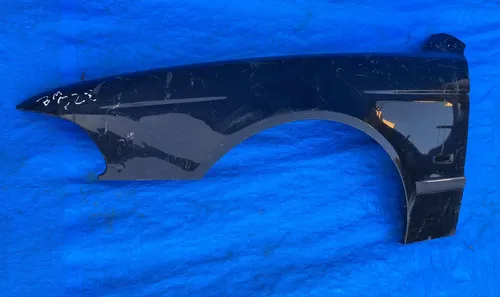 Paralama Dianteiro Esquerdo Bmw 540i 1995 A 2003 / Detalhe