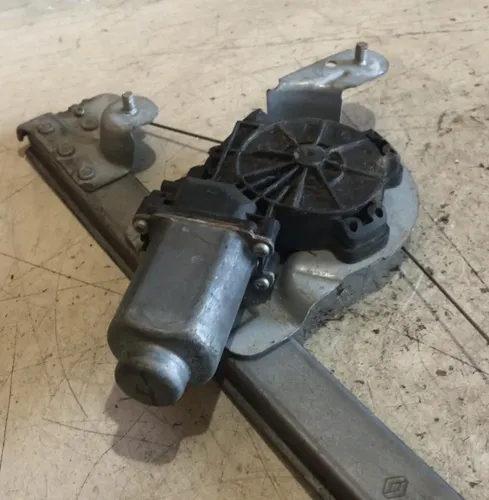Máquina Vidro Traseira Direita Duster Sandero 2009 - 2013