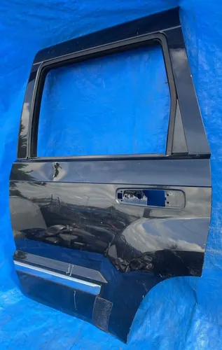 Porta Traseira Esquerda Grand Cherokee 2005 A 2009 / Detalhe Traseira Esquerdo Preto