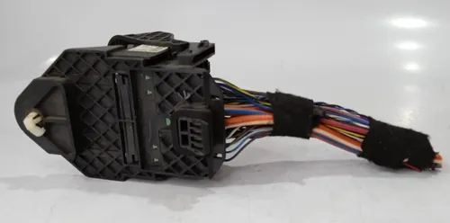 Plug Conector Chicote Cruze 1.4 2014 / 6211b18