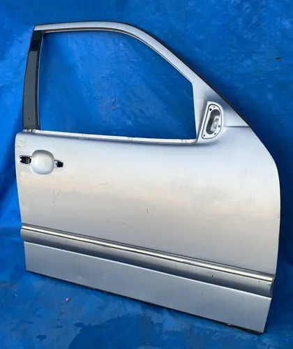 Porta Dianteira Direita C180 2004 2005 2006 Dianteira Direita Branco