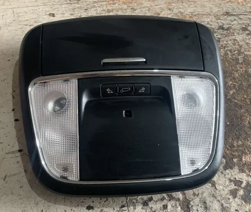 Luz Cortesia Porta Oculos Grand Cherokee 2015