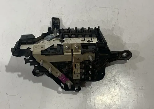 Placa Caixa Fusíveis Bateria Mercedes C300 2.0 2018 2019