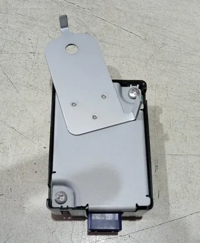 Central Elétrica Trava Toyota Rav4 2014 2015 / 8974042140