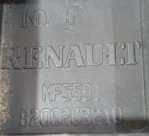 Acabamento Traseira Renault Scenic 2008 - 2012 Preto