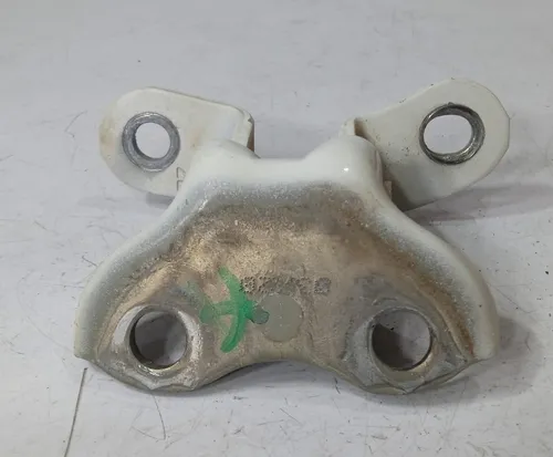 Dobradiça Inferior Porta Dianteira Esq Corolla 2020 2024