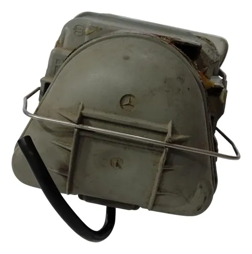 Farol De Milha Direito Mercedes Classe Sl500 1990 Avaria Preto