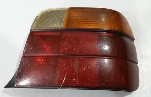 Lanterna Direita Bmw 318i E36 1995 1996 1997 1998 Direito/passageiro Vermelho Âmbar