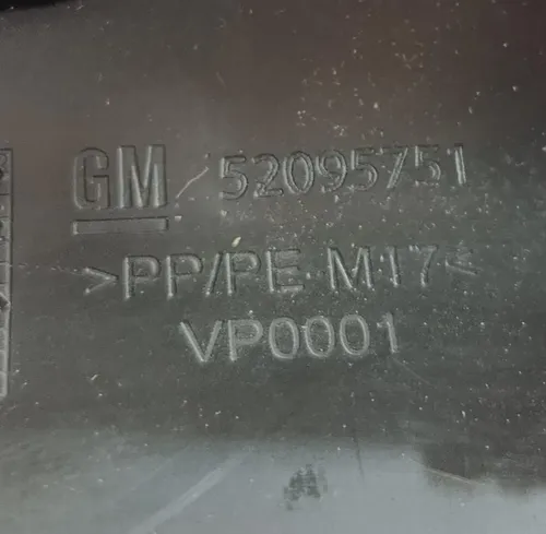 Acabamento Interno Retrovisor Esquerdo Onix 2013 - 2018 Preto