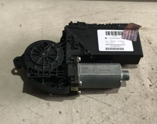 Motor Vidro Elétrico Traseiro Esquerdo Vw Touareg 2008 Motor Vidro Elétrico Traseiro Esquerdo Vw Touareg 2008