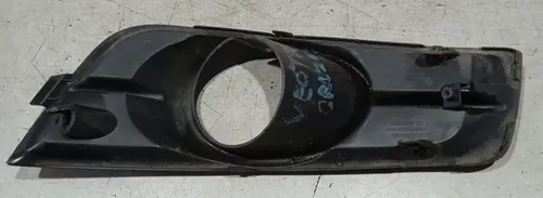 Moldura Farol Milha Esquerdo Cruze 2011 2012 2013 94831151 Preto Esquerdo