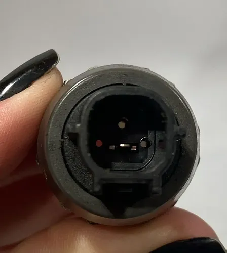 Sensor Pressão De Óleo Versa 1.6 2012 2013 2014 2015 2016