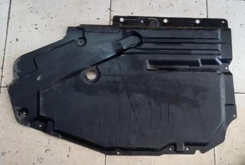 Protetor Assoalho Traseiro Direito Bmw X5 X6 2008 - 2014 Preto
