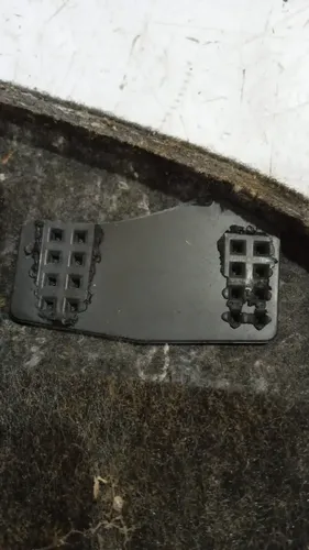 Moldura Esquerda Do Porta Malas Audi A5 2009 - 2013 Preto