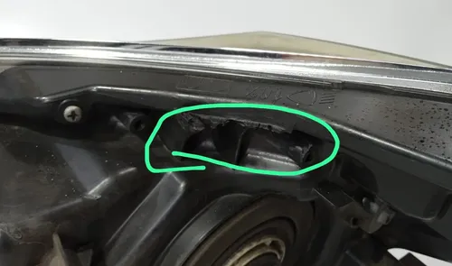 Farol Direito Corolla 2015 2016 2017 2018 / Detalhes Direito/passageiro